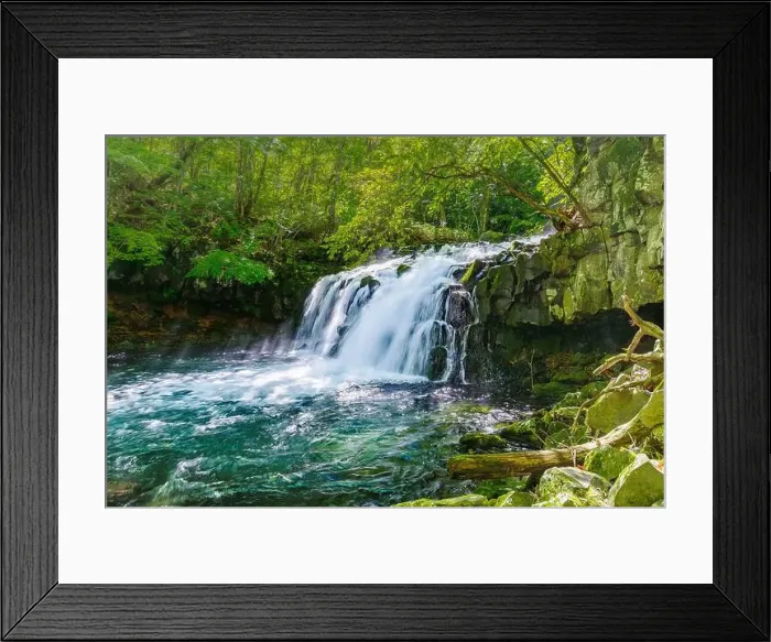 Framed Print : Tateshina-Otaki Falls in Nagano Prefecture Framed Print : Tateshina-Otaki Falls in Nagano Prefecture