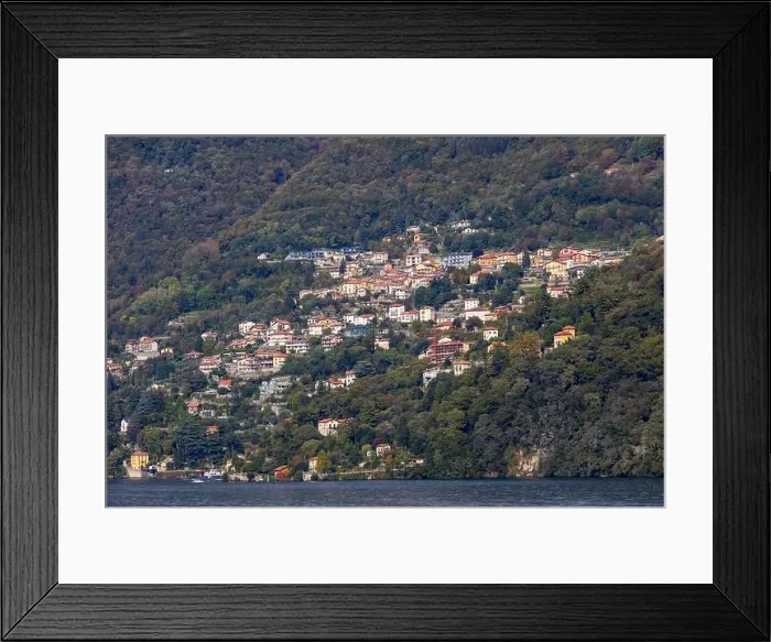 Framed Print : Lake Como landscape in full daylight Framed Print : Lake Como landscape in full daylight