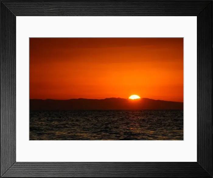 Framed Print : Sunrise over the Mediterranean sea in Zakinthos Framed Print : Sunrise over the Mediterranean sea in Zakinthos