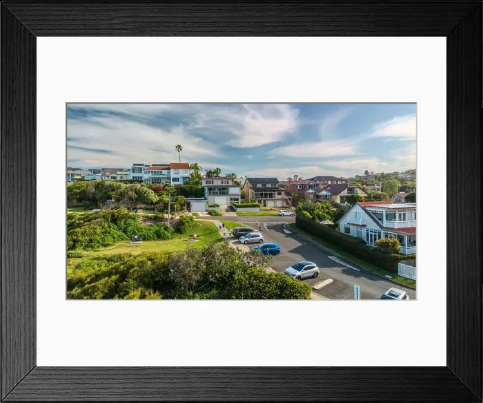 Framed Print : Sydney suburbs with scenic ocean view, Dee Why, Northern beaches, NSW, Australia