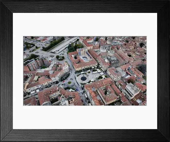 Framed Print : 2ye36t4
