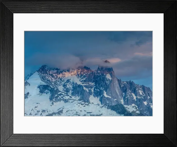 Framed Print : 2ye5hp3 Framed Print : 2ye5hp3