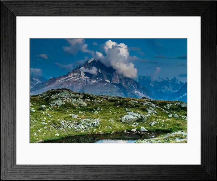 Framed Print : 2ye5j0x Framed Print : 2ye5j0x