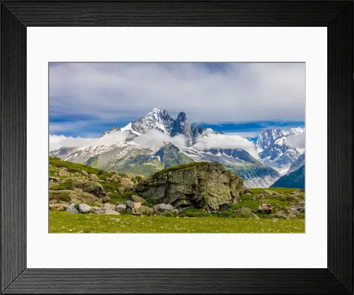 Framed Print : 2ye5mpd Framed Print : 2ye5mpd