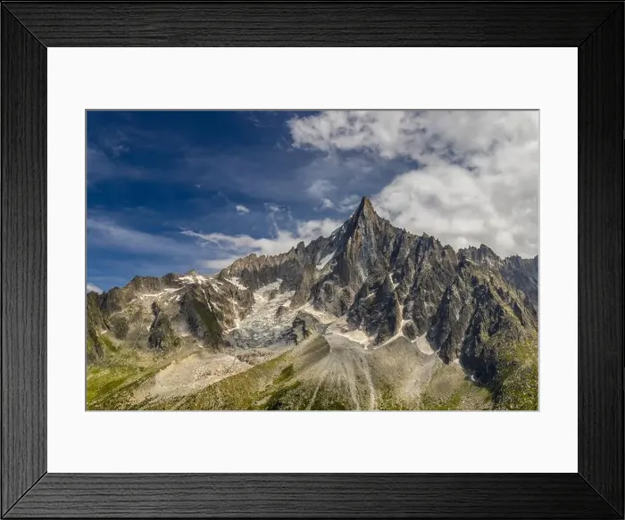 Framed Print : 2ye5rfb Framed Print : 2ye5rfb