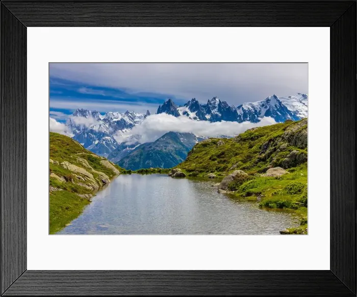 Framed Print : 2ye8br6 Framed Print : 2ye8br6