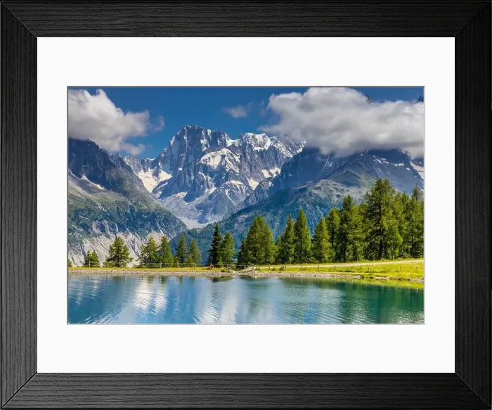 Framed Print : 2ye8edh Framed Print : 2ye8edh