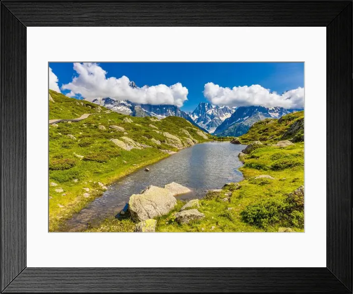Framed Print : 2ye8fde Framed Print : 2ye8fde