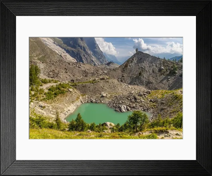 Framed Print : 2ye8fyb Framed Print : 2ye8fyb