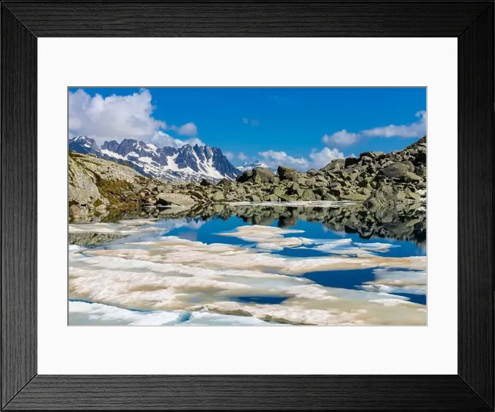 Framed Print : 2ye8g16 Framed Print : 2ye8g16