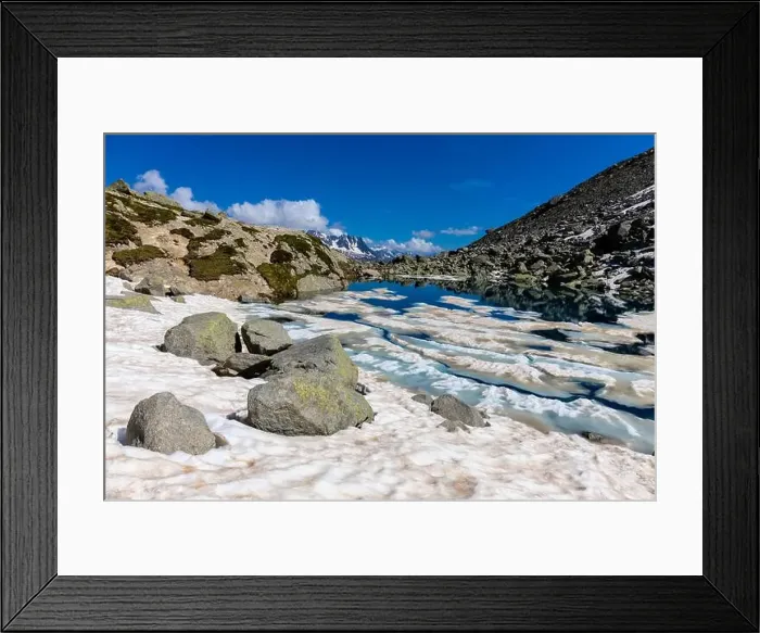 Framed Print : 2ye8g18 Framed Print : 2ye8g18