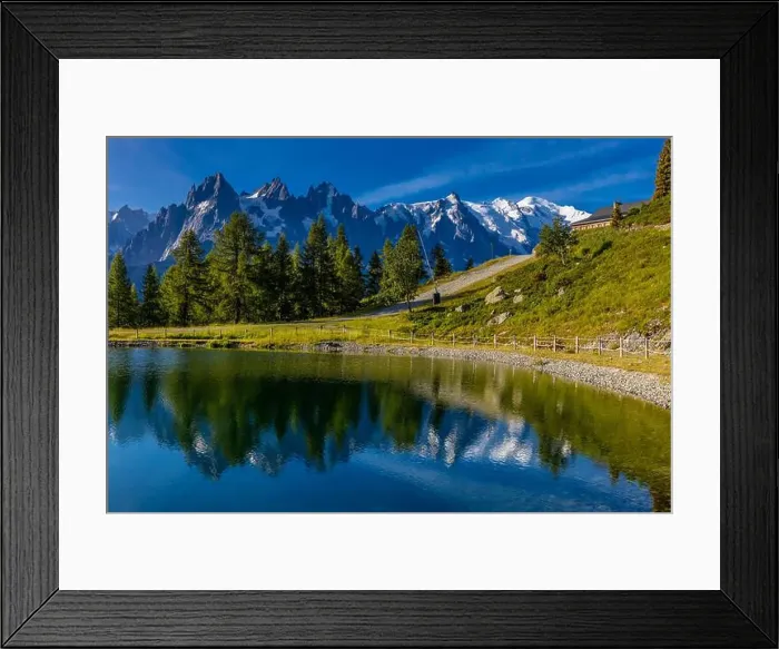 Framed Print : 2ye9y6f Framed Print : 2ye9y6f