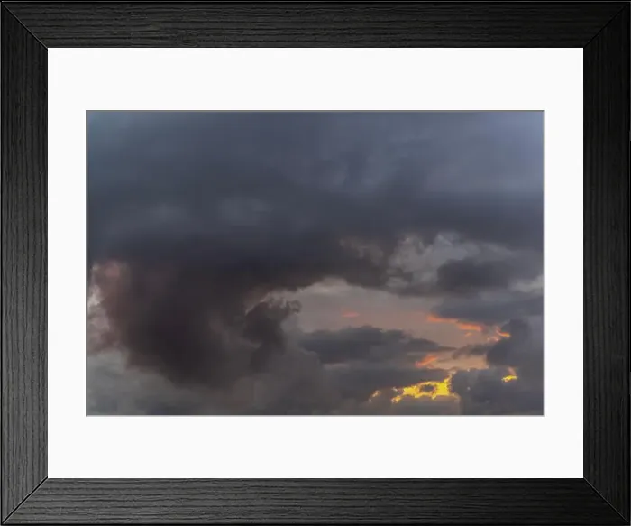Framed Print : 2yeyfw9 Framed Print : 2yeyfw9