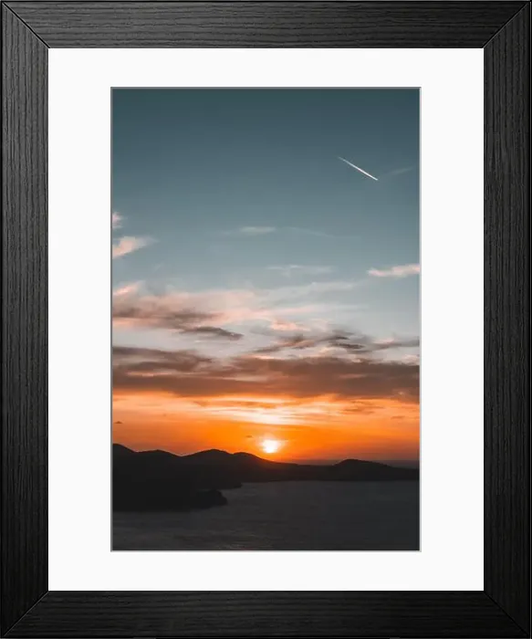 Framed Print : 2yeyn8b Framed Print : 2yeyn8b