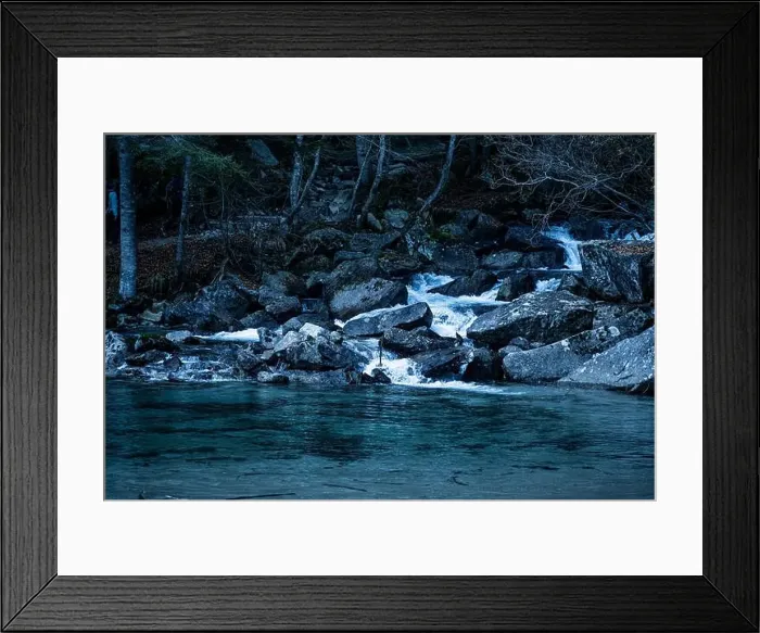 Framed Print : 2yfc6km Framed Print : 2yfc6km