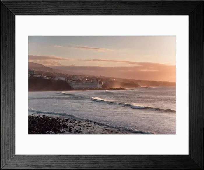 Framed Print : 2ygj7wc Framed Print : 2ygj7wc