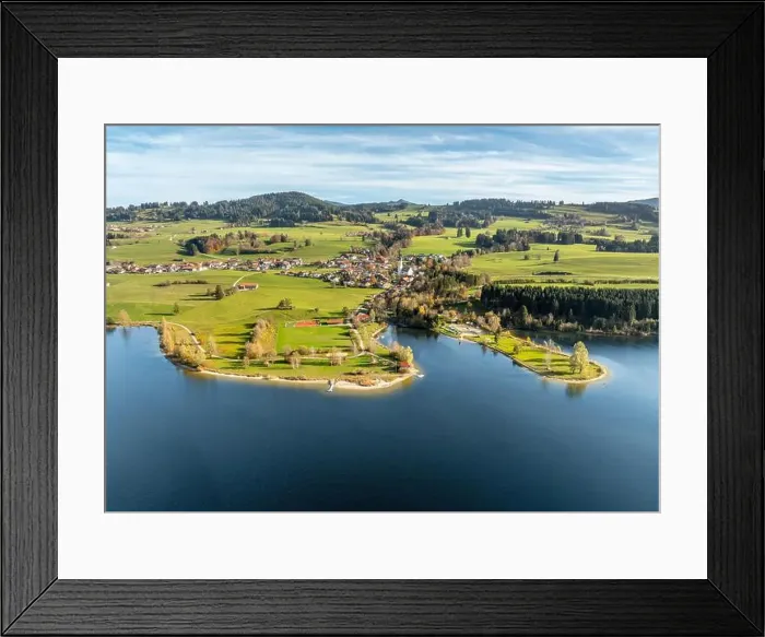 Framed Print : 2yh73b3 Framed Print : 2yh73b3