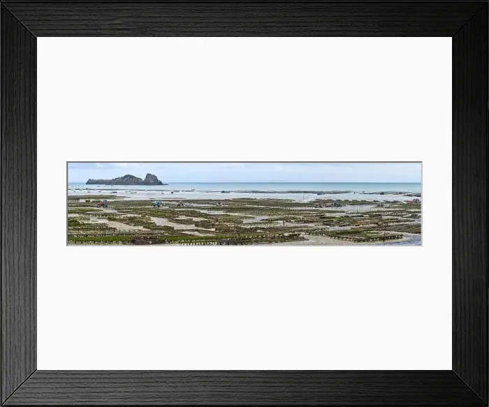 Framed Print : 2yh75mb Framed Print : 2yh75mb