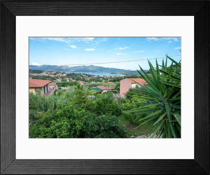 Framed Print : 2yh868e Framed Print : 2yh868e