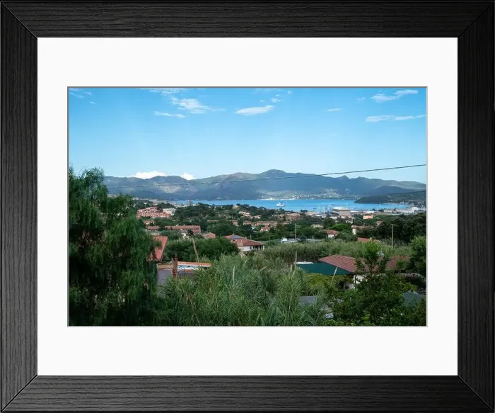 Framed Print : 2yh868j Framed Print : 2yh868j