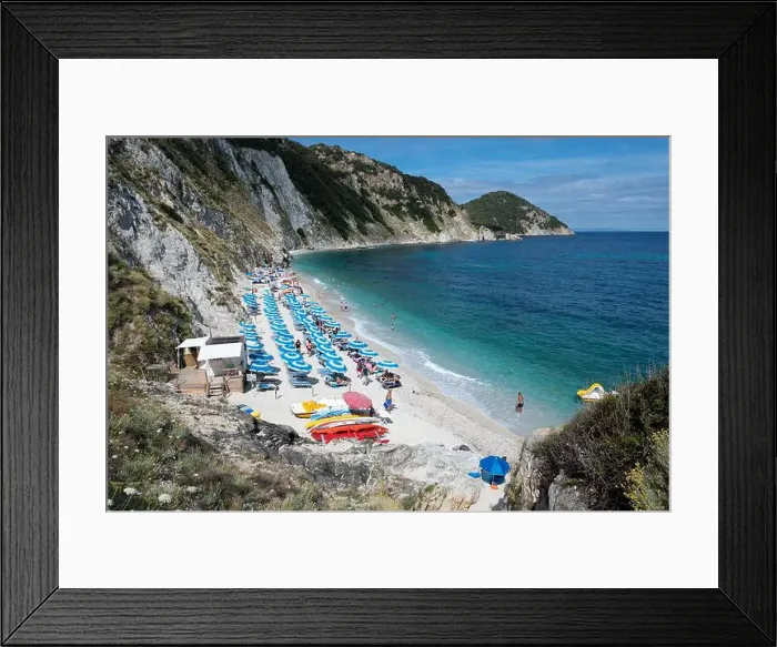 Framed Print : 2yh86hx