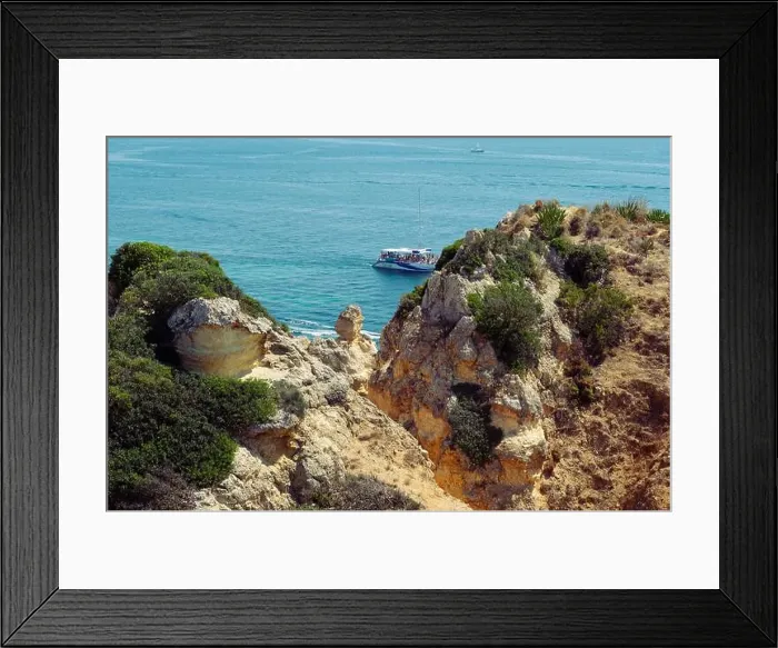 Framed Print : 2yh95dj Framed Print : 2yh95dj