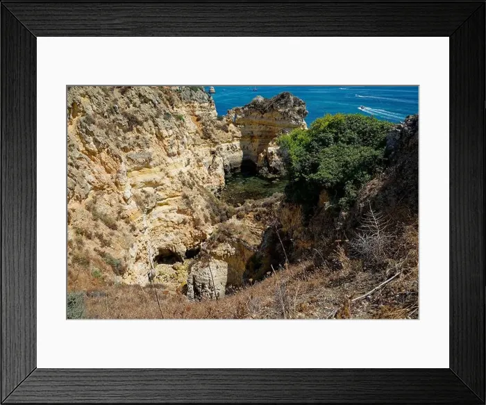 Framed Print : 2yh95gk Framed Print : 2yh95gk