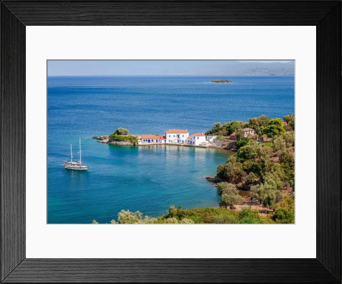 Framed Print : 2yj6j27 Framed Print : 2yj6j27