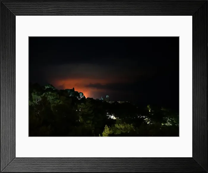 Framed Print : 2yjc86f Framed Print : 2yjc86f