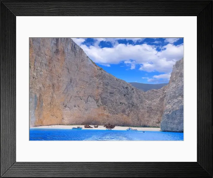 Framed Print : 2yjygcy Framed Print : 2yjygcy