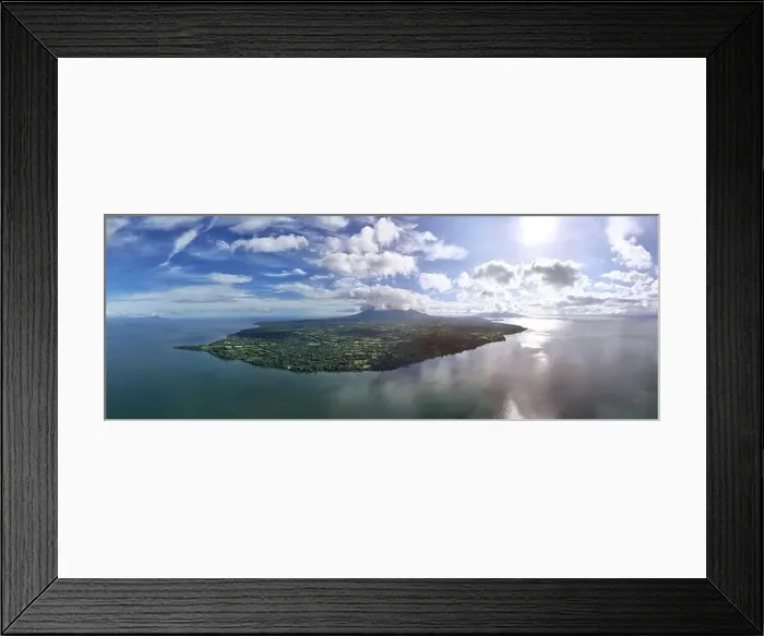 Framed Print : 2yk17b4 Framed Print : 2yk17b4
