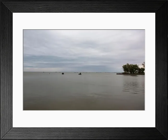 Framed Print : 2yk53we Framed Print : 2yk53we