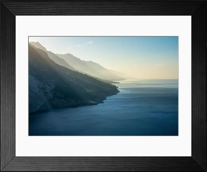 Framed Print : 2ykhh4d Framed Print : 2ykhh4d