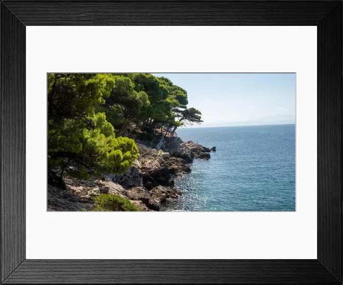 Framed Print : 2ykhh5y Framed Print : 2ykhh5y