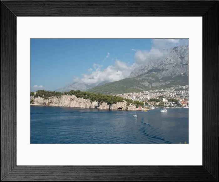Framed Print : 2ykhhjj Framed Print : 2ykhhjj