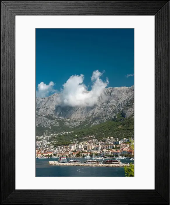 Framed Print : 2ykhhjp Framed Print : 2ykhhjp