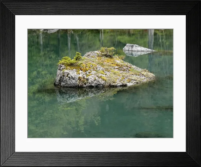 Framed Print : 2ykpcr6