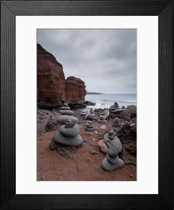 Framed Print : 2ykxf0j Framed Print : 2ykxf0j