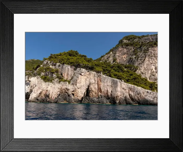 Framed Print : 2ym6wj0 Framed Print : 2ym6wj0
