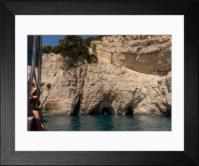 Framed Print : 2ym6wta Framed Print : 2ym6wta