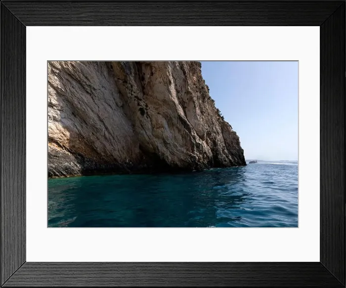 Framed Print : 2ym6wtw Framed Print : 2ym6wtw