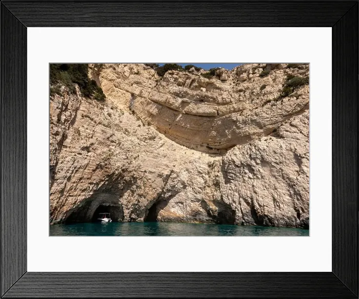 Framed Print : 2ym6wty Framed Print : 2ym6wty
