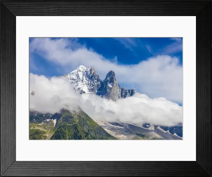 Framed Print : 2ymh6tt Framed Print : 2ymh6tt