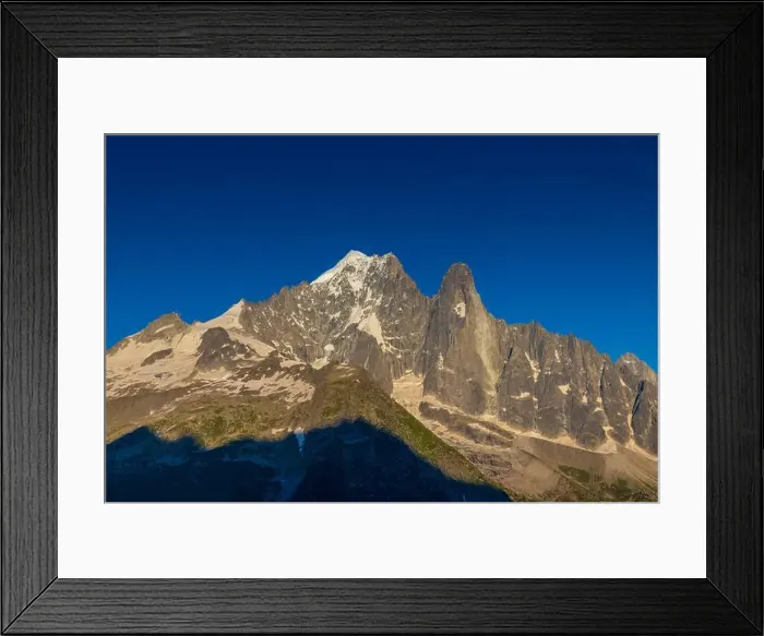 Framed Print : 2ymhb5a Framed Print : 2ymhb5a