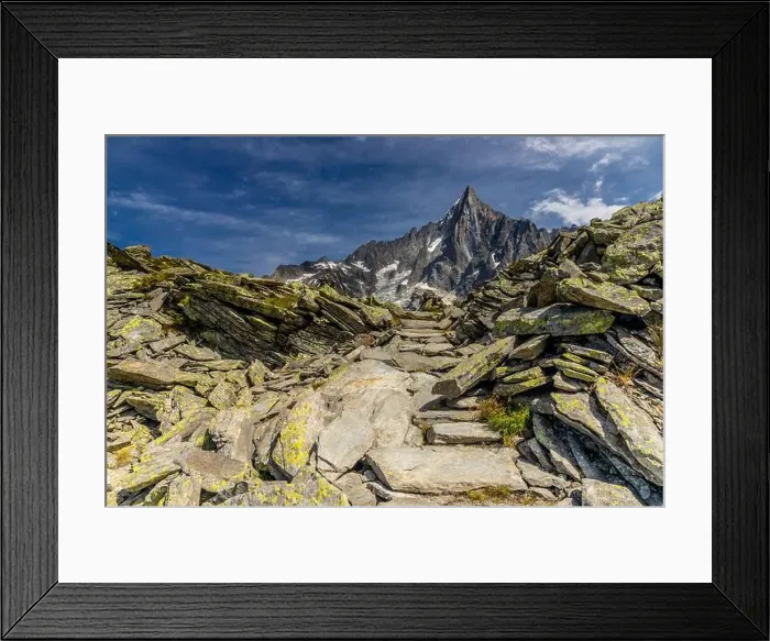 Framed Print : 2ymhgwf Framed Print : 2ymhgwf