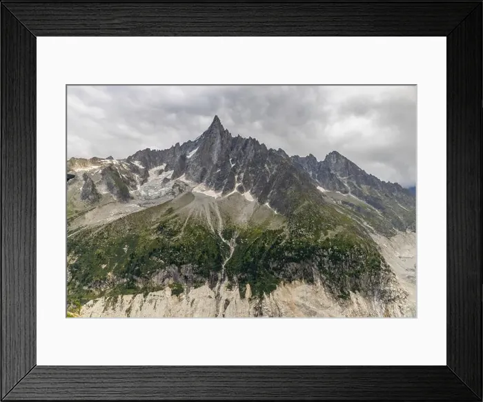 Framed Print : 2ymhjy1 Framed Print : 2ymhjy1