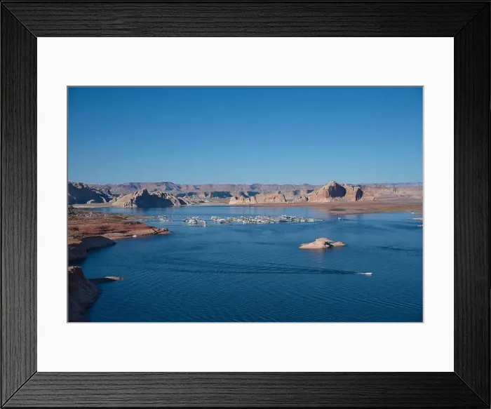 Framed Print : 2ymm0x4 Framed Print : 2ymm0x4