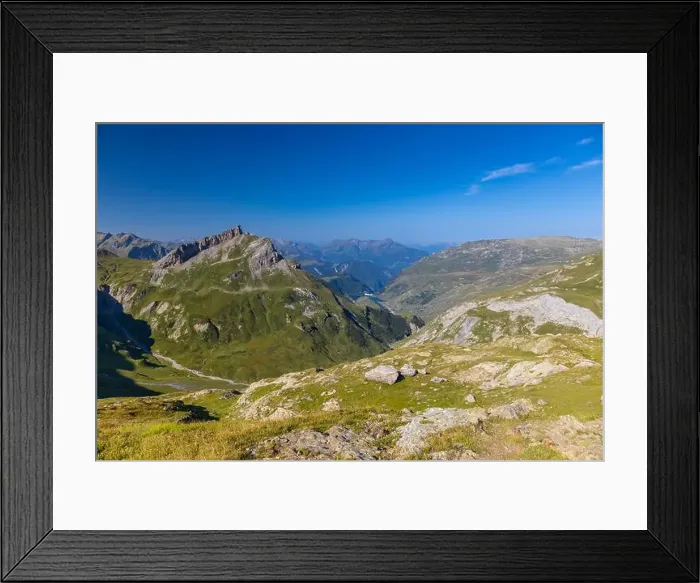Framed Print : 2ymn658 Framed Print : 2ymn658