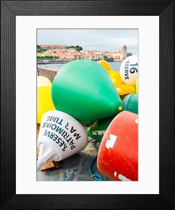 Framed Print : 2yn6d9f Framed Print : 2yn6d9f