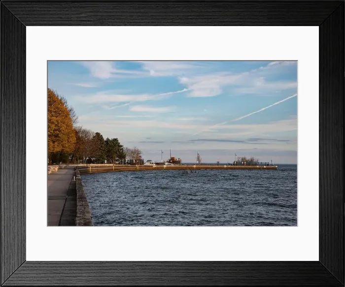 Framed Print : 2ynrt5a Framed Print : 2ynrt5a